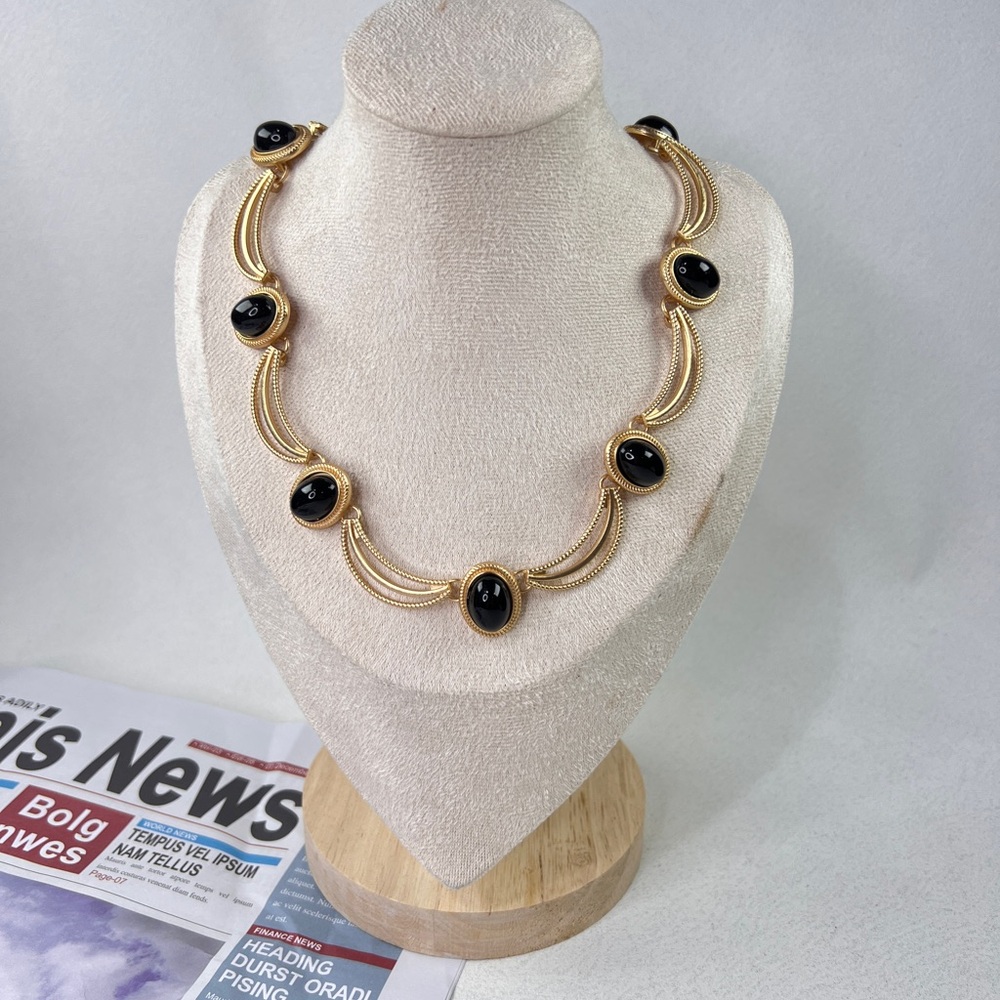 Elegant Gold and Black Necklace